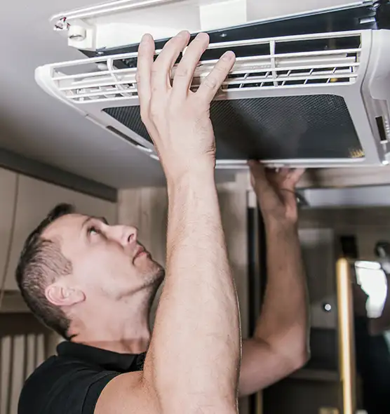  Professional Licensed And Insured Cleaners in Sycamore, IL